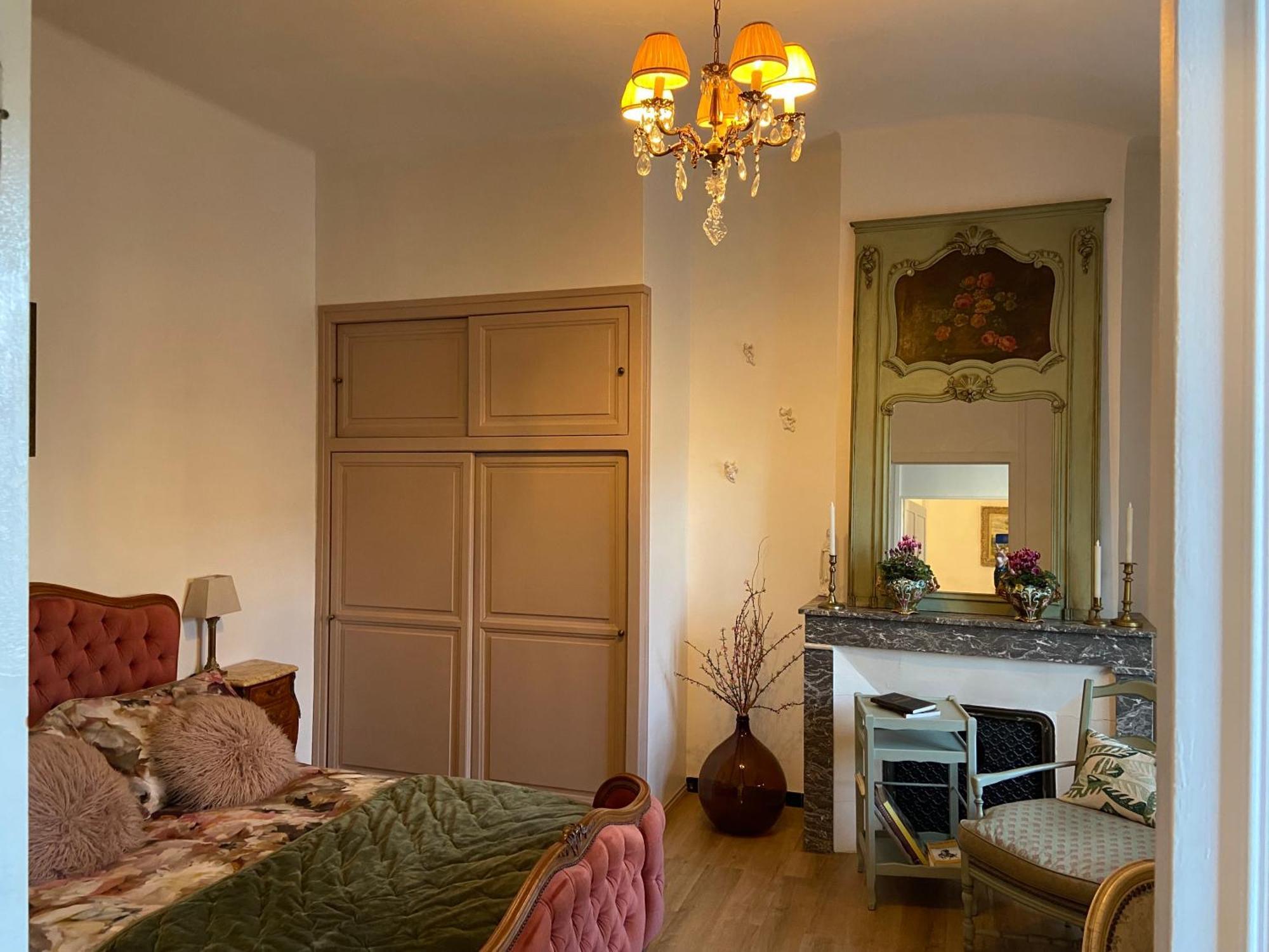 Maison 1823 - Suites De Charme A Garons Dış mekan fotoğraf