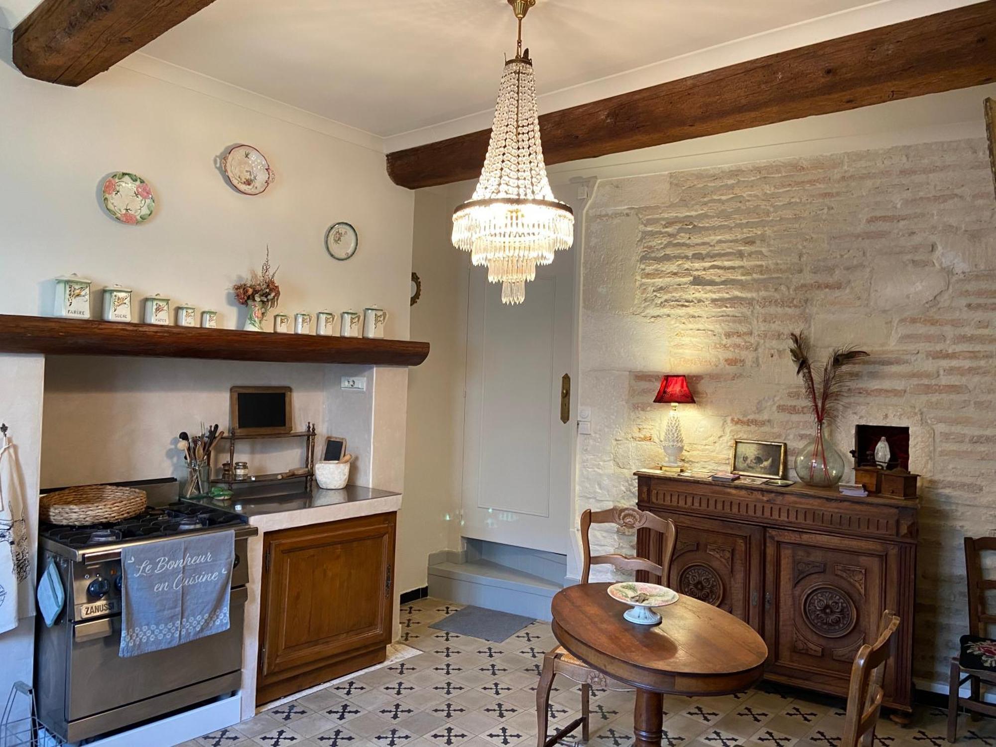 Maison 1823 - Suites De Charme A Garons Dış mekan fotoğraf